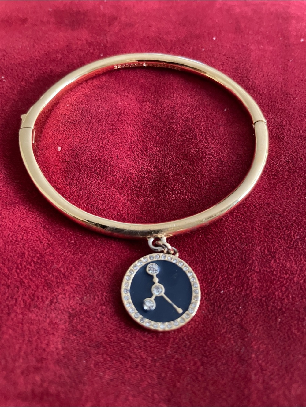 Kate Spade Gold Bangle Bracelet & Charm,Clasp-Slight Rubbing At Charm - Picture 7 of 7